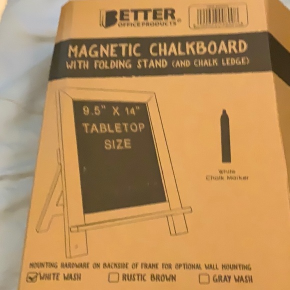 Chalk easel and 4 small chalk signs, used chalk markers…set - Picture 5 of 5